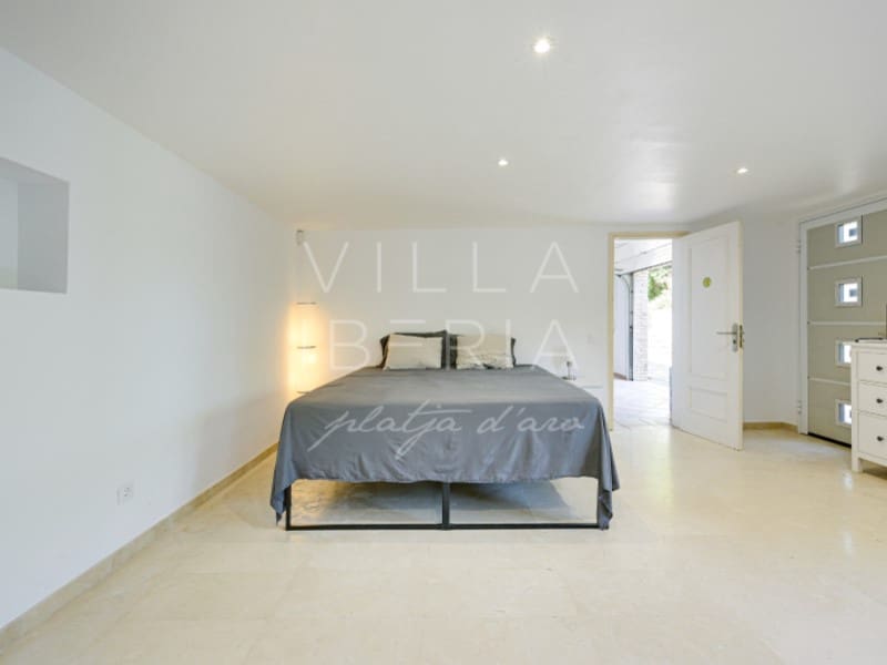 5 bedroom Villa for sale in Santa Cristina d'Aro with pool garage - € 1,230,000 (Ref: 9865121)