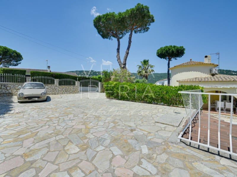 3 soveværelse Villa til salg i Calonge i Sant Antoni med swimmingpool garage - € 430.000 (Ref: 9870181)