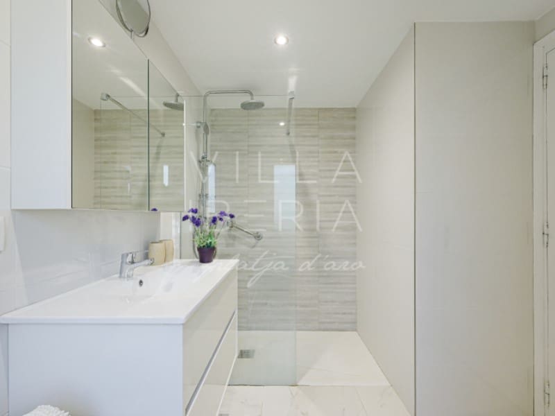 3 soveværelse Villa til salg i Calonge i Sant Antoni med swimmingpool garage - € 430.000 (Ref: 9870181)