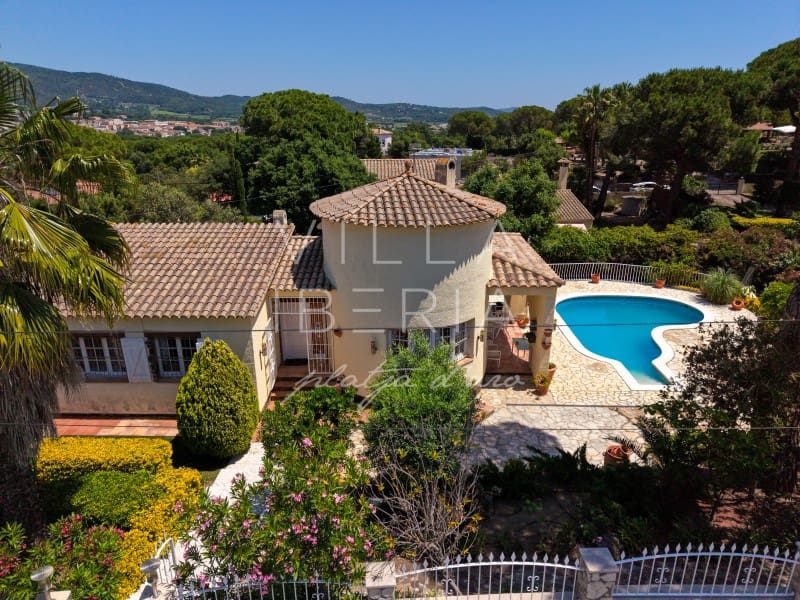 3 soveværelse Villa til salg i Calonge i Sant Antoni med swimmingpool garage - € 430.000 (Ref: 9870181)