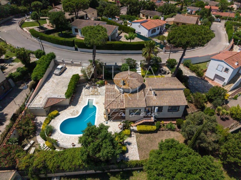 3 soveværelse Villa til salg i Calonge i Sant Antoni med swimmingpool garage - € 430.000 (Ref: 9870181)