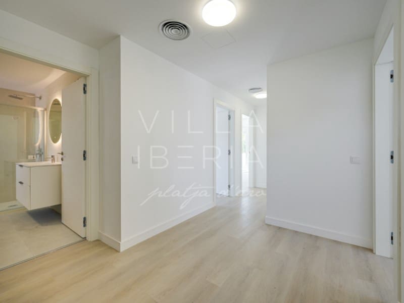 5 soverom Villa til salgs i Palamos med svømmebasseng garasje - € 1 850 000 (Ref: 9878666)