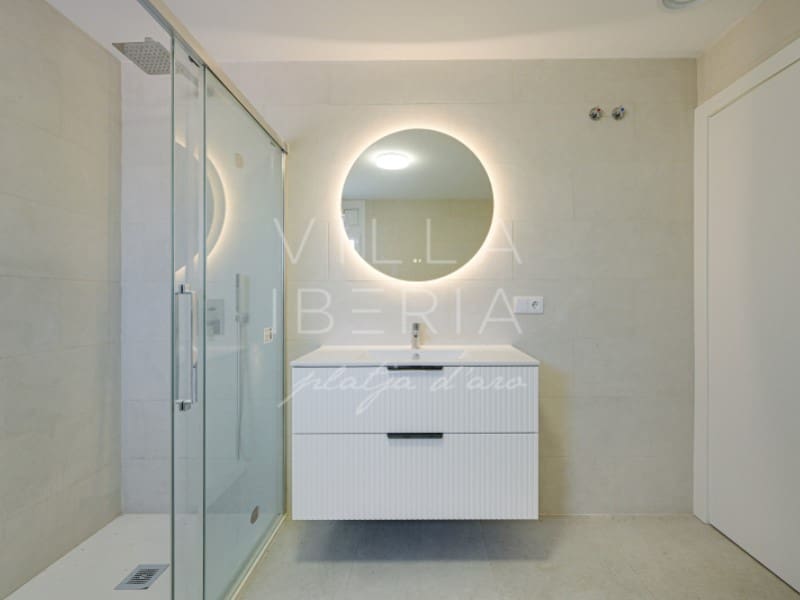 5 soverom Villa til salgs i Palamos med svømmebasseng garasje - € 1 850 000 (Ref: 9878666)