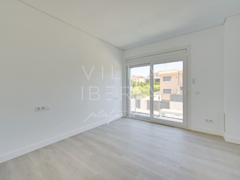 5 soverom Villa til salgs i Palamos med svømmebasseng garasje - € 1 850 000 (Ref: 9878666)