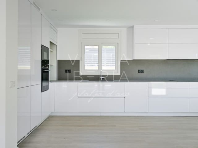 5 quarto Moradia para venda em Sant Joan de Palamós, Palamós com piscina garagem - 1 850 000 € (Ref: 9878666)