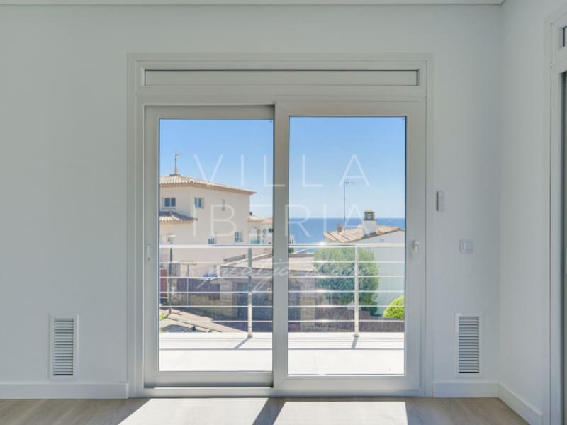 5 soverom Villa til salgs i Palamos med svømmebasseng garasje - € 1 850 000 (Ref: 9878666)