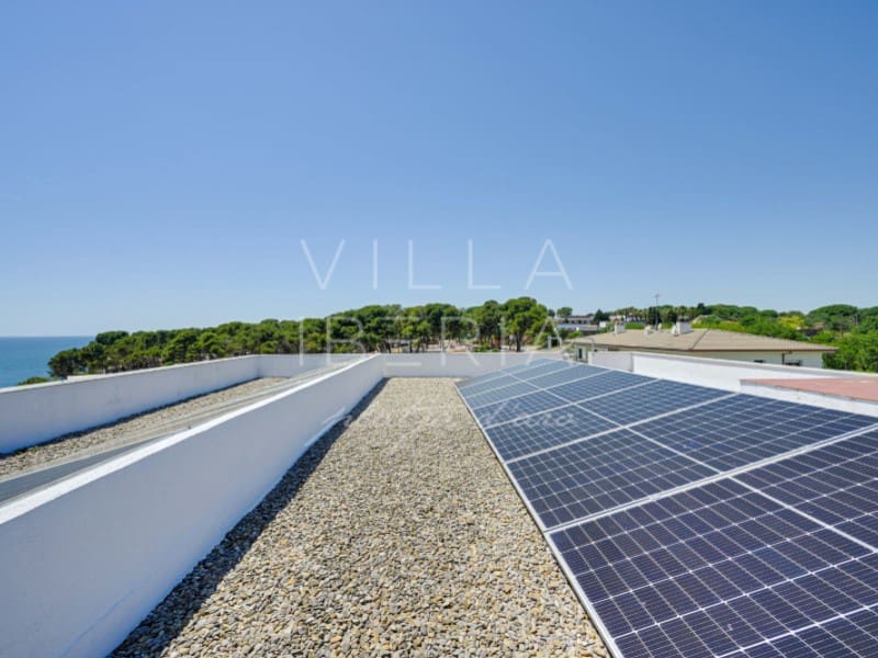 5 soverom Villa til salgs i Palamos med svømmebasseng garasje - € 1 850 000 (Ref: 9878666)