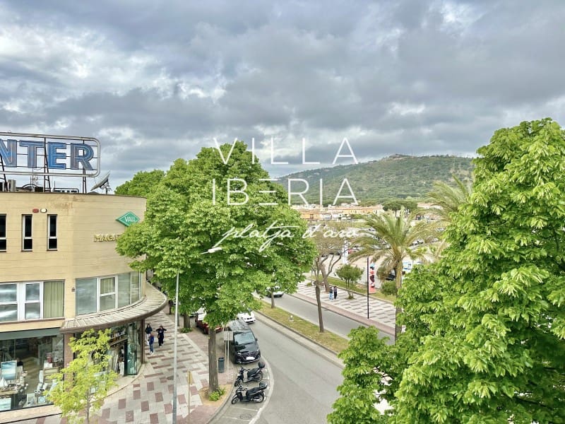 Local Comercial en Platja d'Aro en venta - 270.000 € (Ref: 9896817)