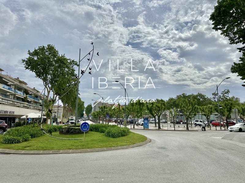 Local Comercial en Platja d'Aro en venta - 270.000 € (Ref: 9896817)