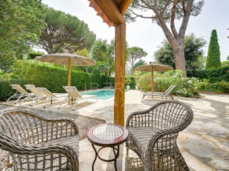 4 quarto Moradia para venda em Santa Cristina d'Aro com piscina garagem - 895 000 € (Ref: 9900618)