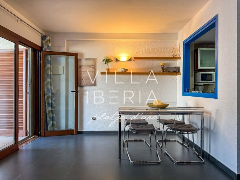 2 makuuhuone Huvila myytävänä paikassa Calonge i Sant Antoni mukana uima-altaan - 350 000 € (Ref: 9915714)