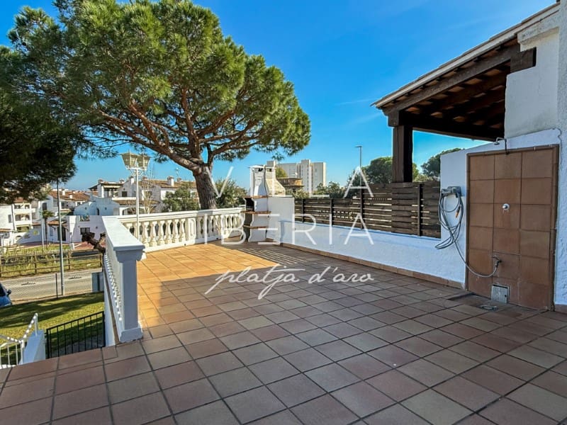 2 makuuhuone Huvila myytävänä paikassa Calonge i Sant Antoni mukana uima-altaan - 350 000 € (Ref: 9915714)