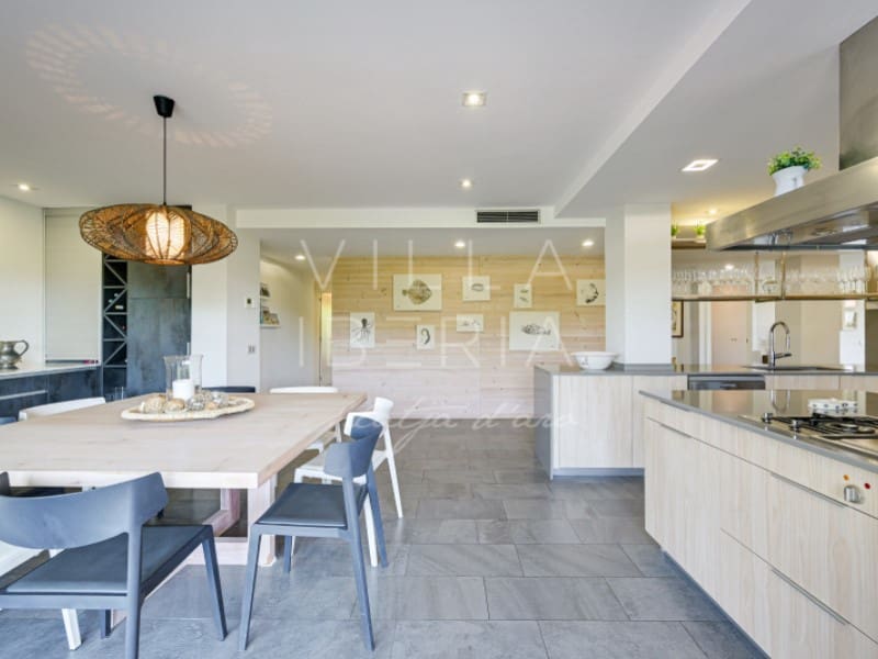 5 chambre Appartement à vendre à Platja d'Aro avec piscine garage - 2 000 000 € (Ref: 9955108)