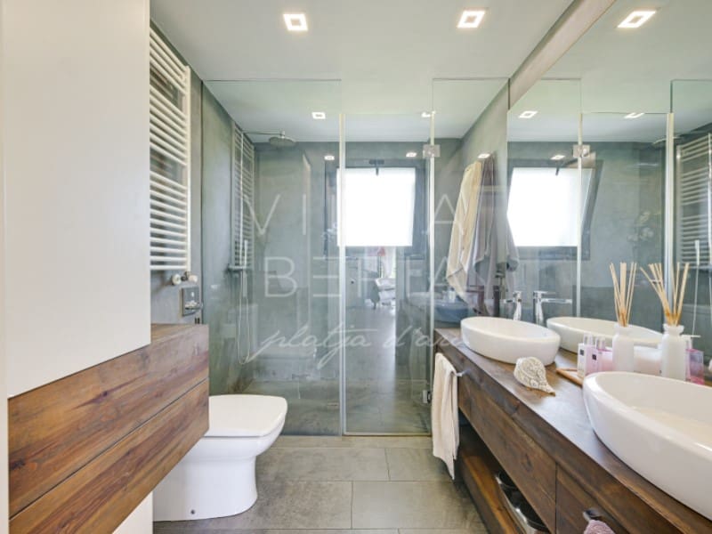 5 chambre Appartement à vendre à Platja d'Aro avec piscine garage - 2 000 000 € (Ref: 9955108)