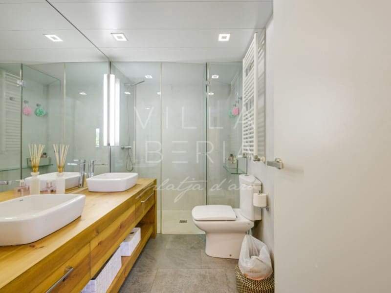 5 chambre Appartement à vendre à Platja d'Aro avec piscine garage - 2 000 000 € (Ref: 9955108)