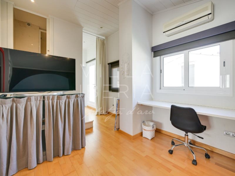 5 chambre Appartement à vendre à Platja d'Aro avec piscine garage - 2 000 000 € (Ref: 9955108)