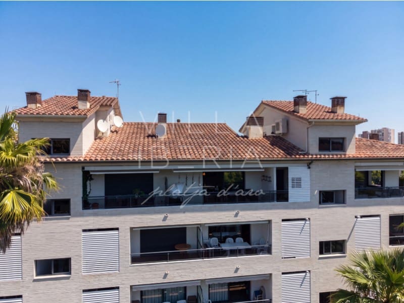 5 chambre Appartement à vendre à Platja d'Aro avec piscine garage - 2 000 000 € (Ref: 9955108)