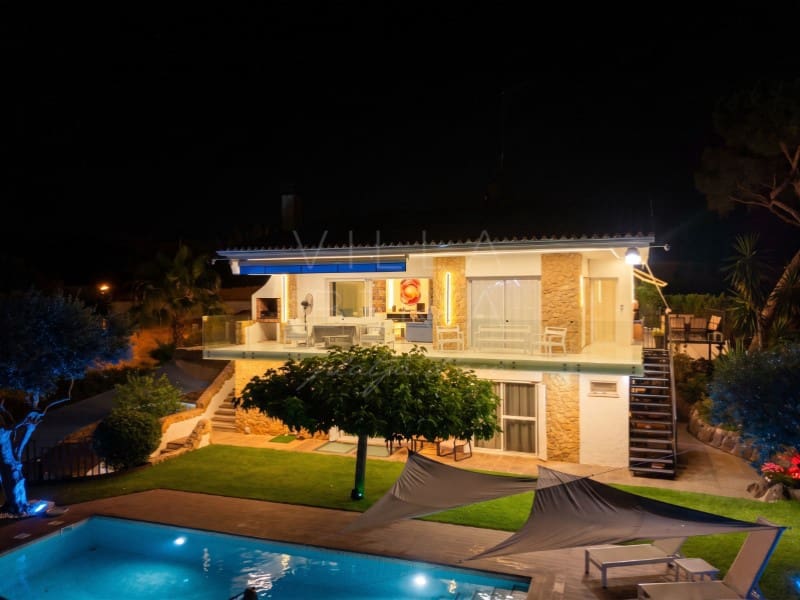 7 soveværelse Villa til salg i Platja d'Aro med swimmingpool garage - € 1.980.000 (Ref: 9965220)