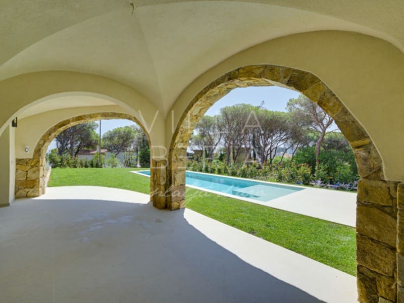 5 soveværelse Villa til salg i Platja d'Aro med swimmingpool garage - € 2.600.000 (Ref: 9967771)
