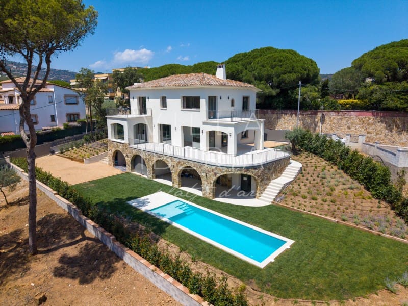 5 soveværelse Villa til salg i Platja d'Aro med swimmingpool garage - € 2.600.000 (Ref: 9967771)