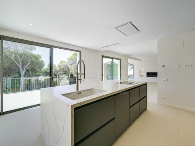 5 makuuhuone Huvila myytävänä paikassa Platja d'Aro, Castell-Platja d'Aro mukana uima-altaan 
autotalli - 2 600 000 € (Ref: 9967771)