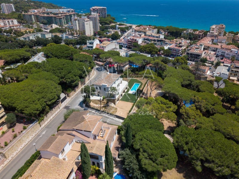 5 soveværelse Villa til salg i Platja d'Aro med swimmingpool garage - € 2.600.000 (Ref: 9967771)