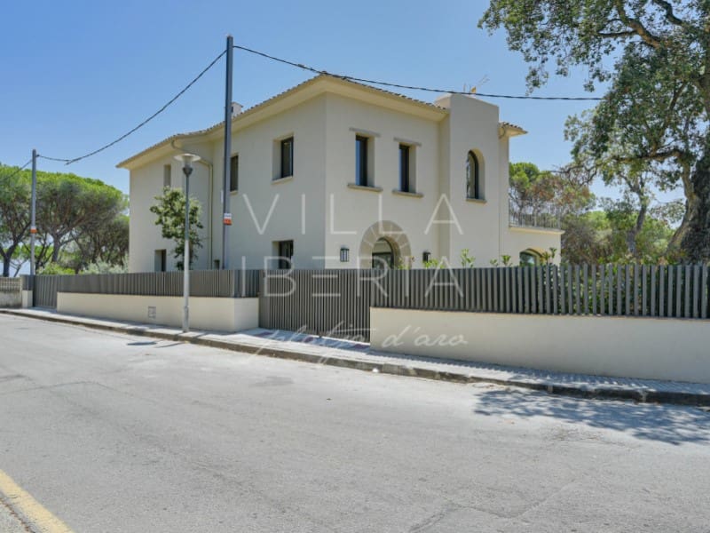 5 soveværelse Villa til salg i Platja d'Aro med swimmingpool garage - € 2.600.000 (Ref: 9967771)