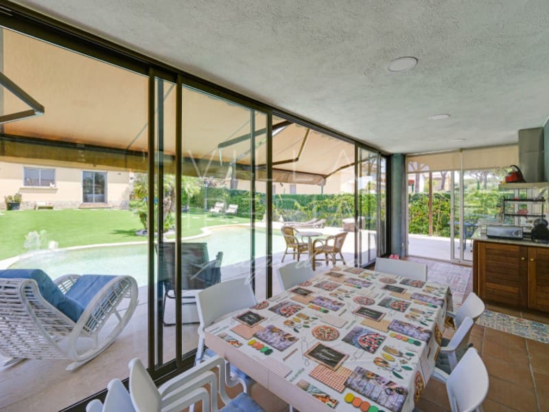 3 bedroom Villa for sale in Calonge i Sant Antoni with pool garage - € 690,000 (Ref: 9967772)