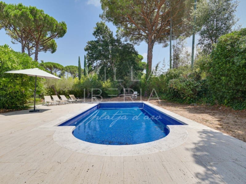 4 soverom Villa til salgs i Santa Cristina d'Aro med svømmebasseng garasje - € 899 000 (Ref: 9975266)