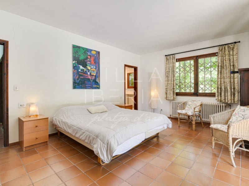 4 soverom Villa til salgs i Santa Cristina d'Aro med svømmebasseng garasje - € 899 000 (Ref: 9975266)
