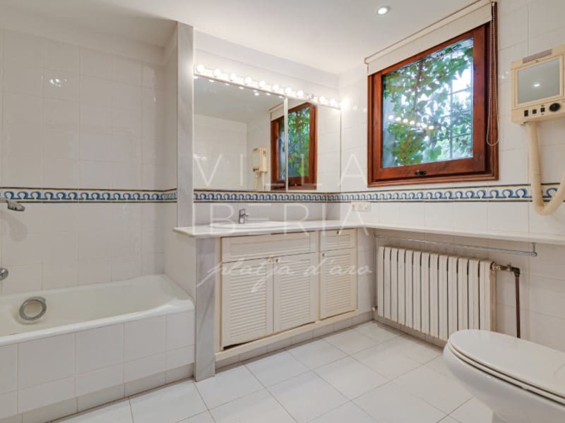 4 soverom Villa til salgs i Santa Cristina d'Aro med svømmebasseng garasje - € 899 000 (Ref: 9975266)