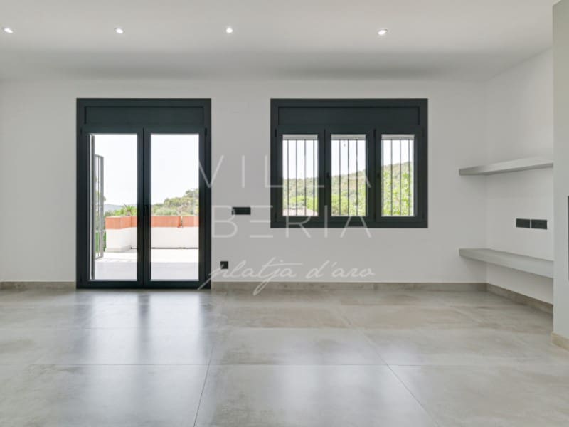 5 soverom Villa til salgs i Platja d'Aro med svømmebasseng garasje - € 945 000 (Ref: 9994172)