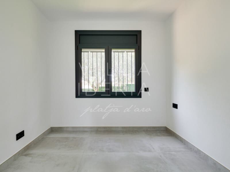 5 soverom Villa til salgs i Platja d'Aro med svømmebasseng garasje - € 945 000 (Ref: 9994172)