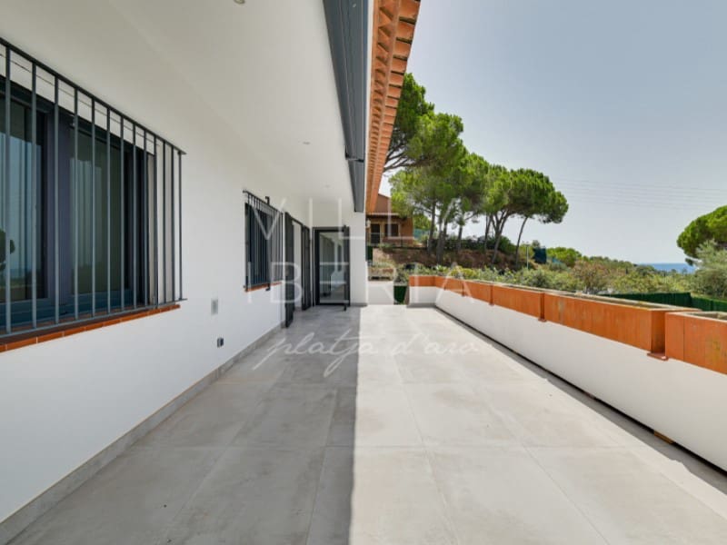 5 soverom Villa til salgs i Platja d'Aro med svømmebasseng garasje - € 945 000 (Ref: 9994172)