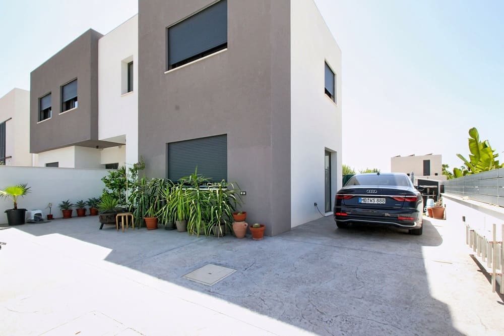 3 bedroom Townhouse for sale in Puig de Ros with pool garage - € 1,100,000 (Ref: 10009835)