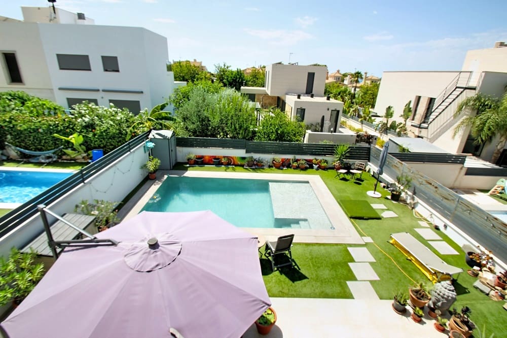 3 bedroom Townhouse for sale in Puig de Ros with pool garage - € 1,100,000 (Ref: 10009835)