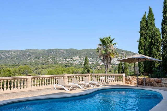 Ático de 2 habitaciones en Cort, Palma de Mallorca en venta con piscina garaje - 1.590.000 € (Ref: 10009837)