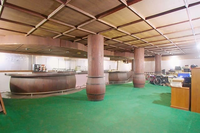 Restaurant/Bar for sale in L'Arenal / S'Arenal, Llucmajor - € 230,000 (Ref: 10019704)