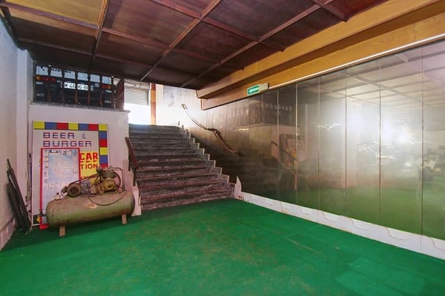Restaurant/Bar for sale in L'Arenal / S'Arenal, Llucmajor - € 230,000 (Ref: 10019704)