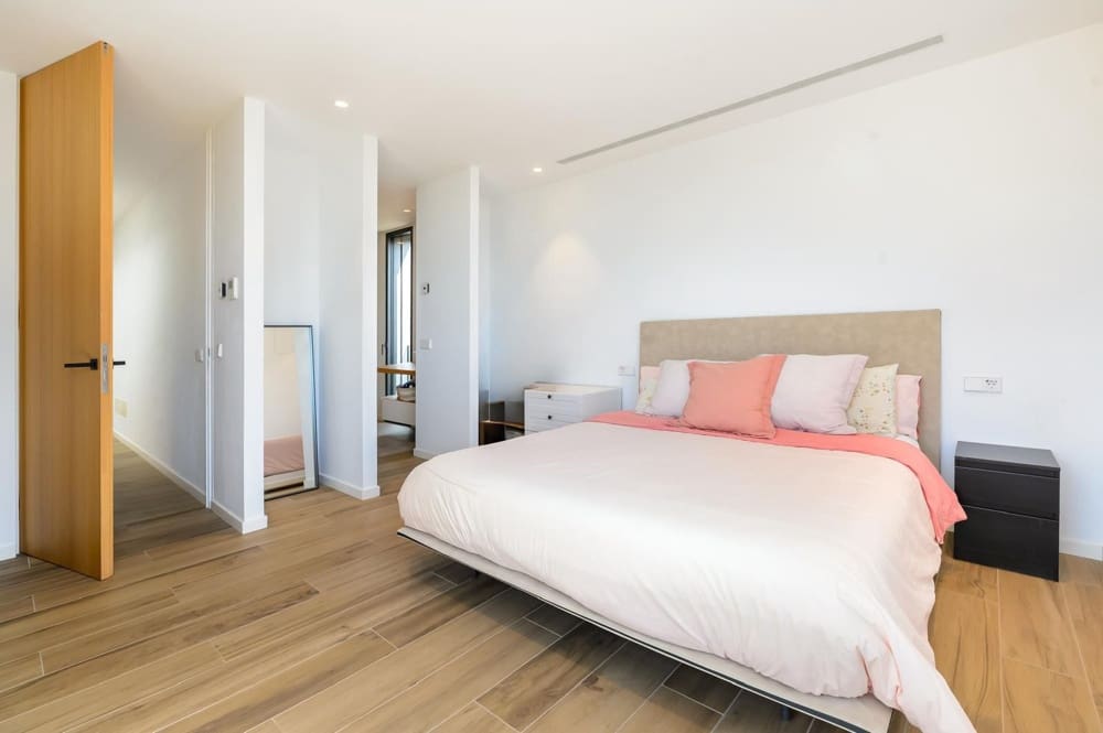 4 soveværelse Villa til salg i Bendinat med swimmingpool garage - € 5.400.000 (Ref: 10023126)