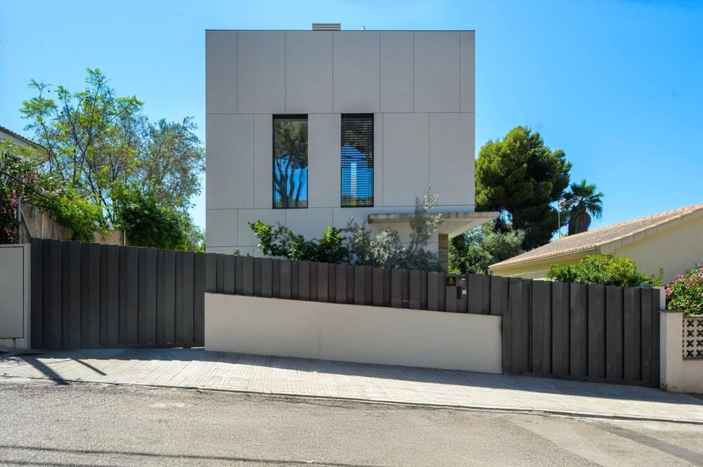 4 soveværelse Villa til salg i Bendinat med swimmingpool garage - € 5.400.000 (Ref: 10023126)
