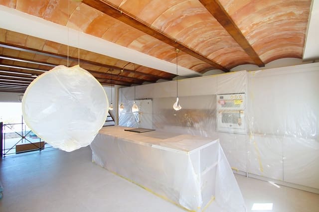 4 sypialnia Dom na sprzedaż w Mal Pas-Bon Aire, Alcúdia z garażem - 3 950 000 € (Ref: 10060540)