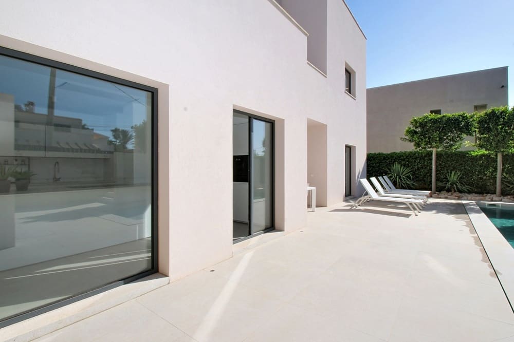Chalet de 4 habitaciones en Santanyí en venta con piscina garaje - 2.100.000 € (Ref: 10060541)