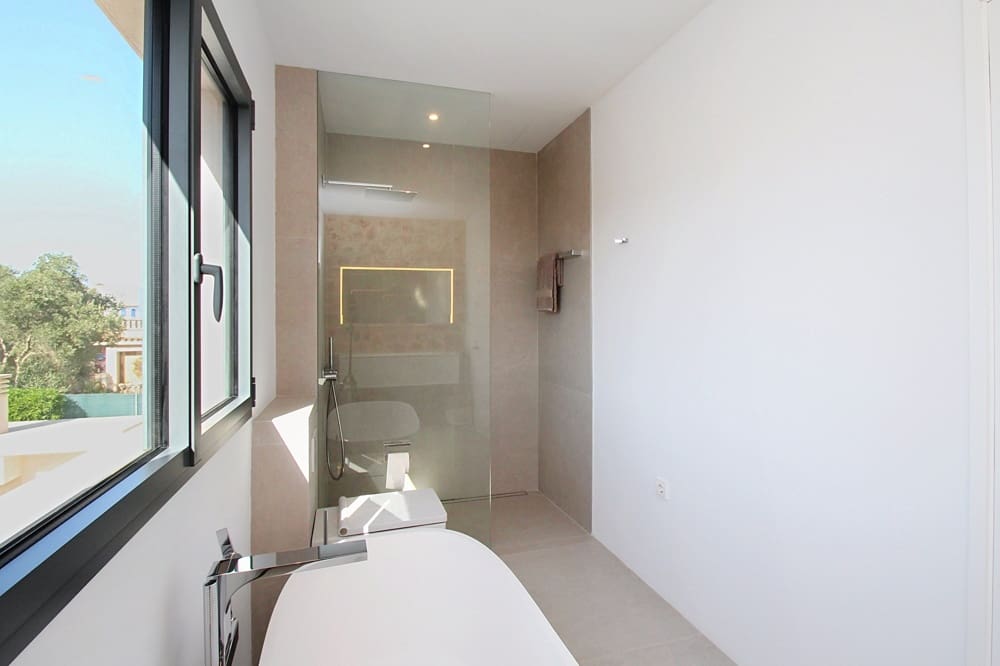 Chalet de 4 habitaciones en Santanyí en venta con piscina garaje - 2.100.000 € (Ref: 10060541)