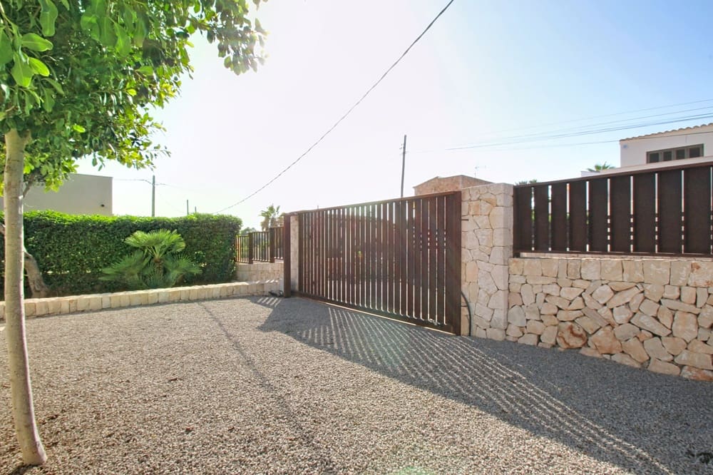 Chalet de 4 habitaciones en Santanyí en venta con piscina garaje - 2.100.000 € (Ref: 10060541)