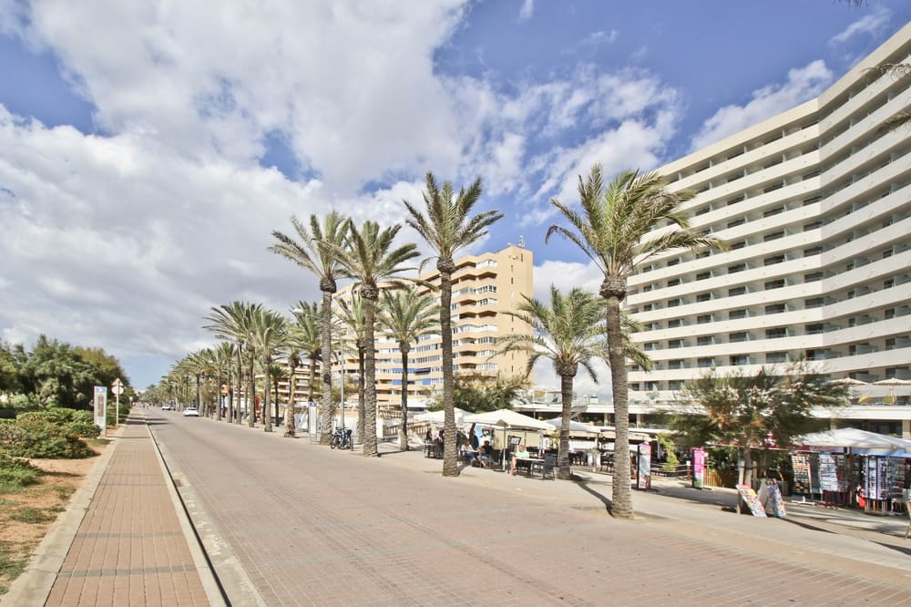 2 bedroom Flat for sale in Playa de Palma - € 720,000 (Ref: 10104297)