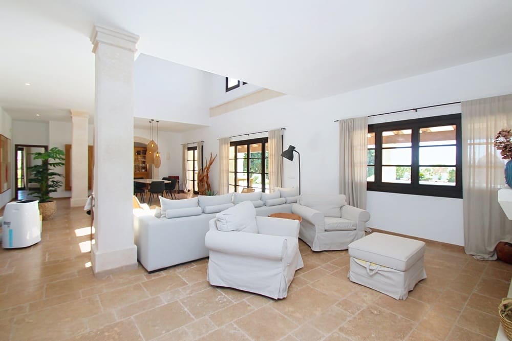 4 quarto Casa em Banda para venda em Llucmajor com piscina garagem - 3 750 000 € (Ref: 10117096)