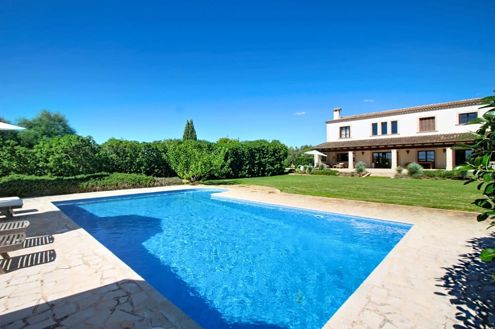 4 quarto Casa em Banda para venda em Llucmajor com piscina garagem - 3 750 000 € (Ref: 10117096)