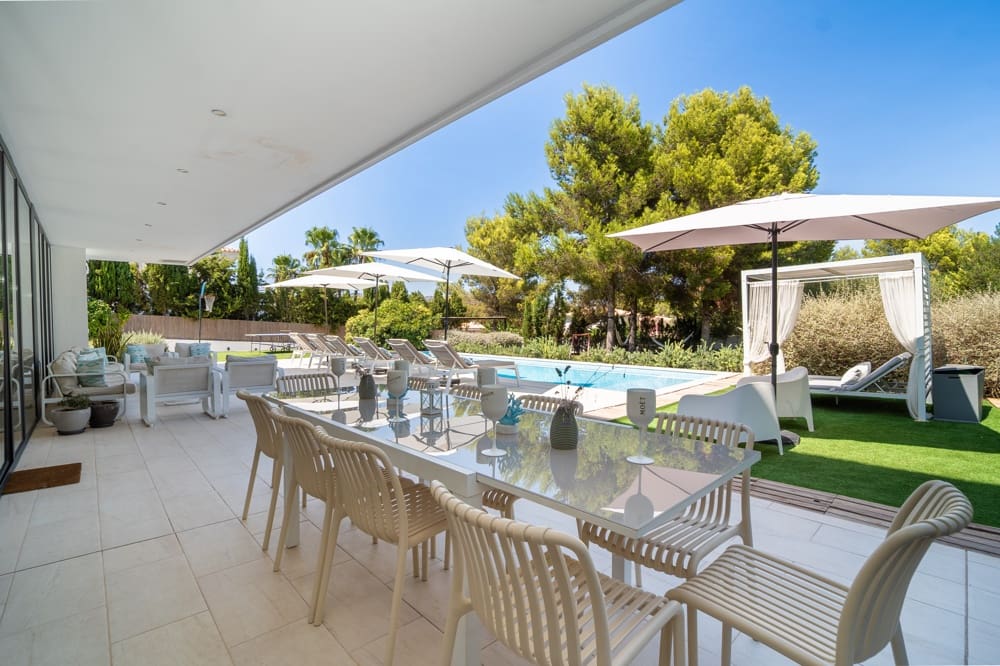 6 sovrum Villa att hyra i Santa Ponsa med pool garage - 10 000 € (Ref: 10144906)
