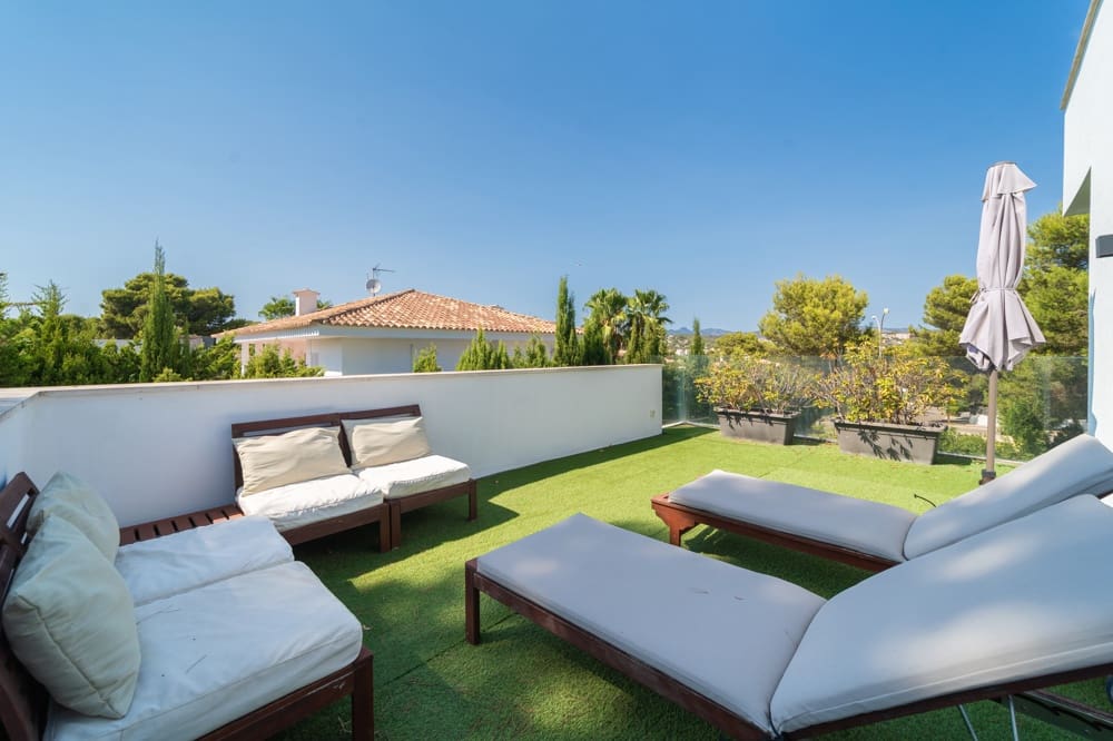 6 sovrum Villa att hyra i Santa Ponsa med pool garage - 10 000 € (Ref: 10144906)